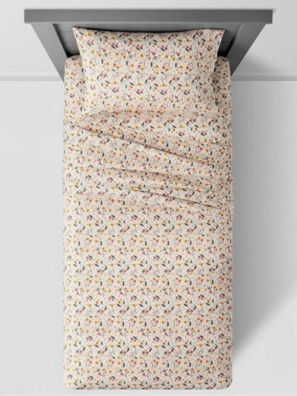 Pillowfort Garden Floral Sheet Set — Twin